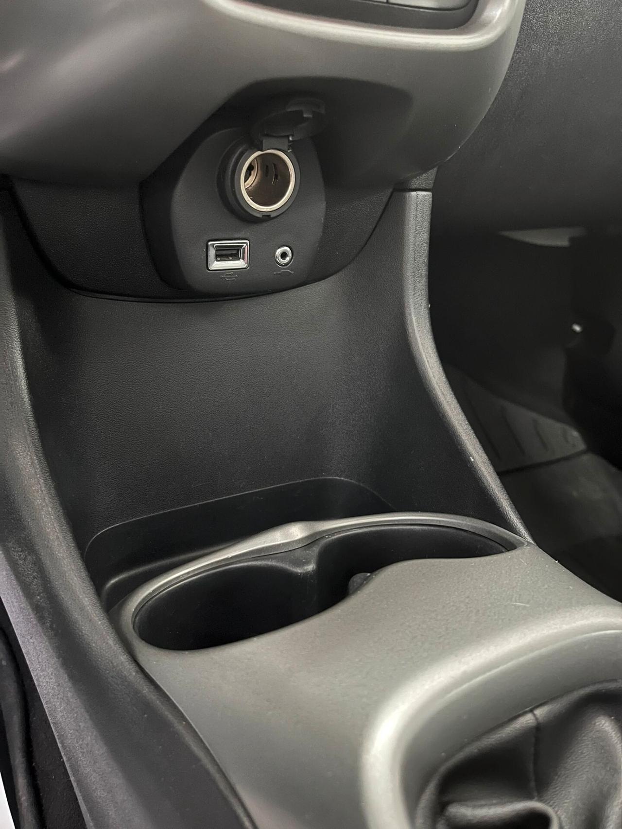 Toyota Aygo 1.0 VVT-i 69 CV 5 porte x-black