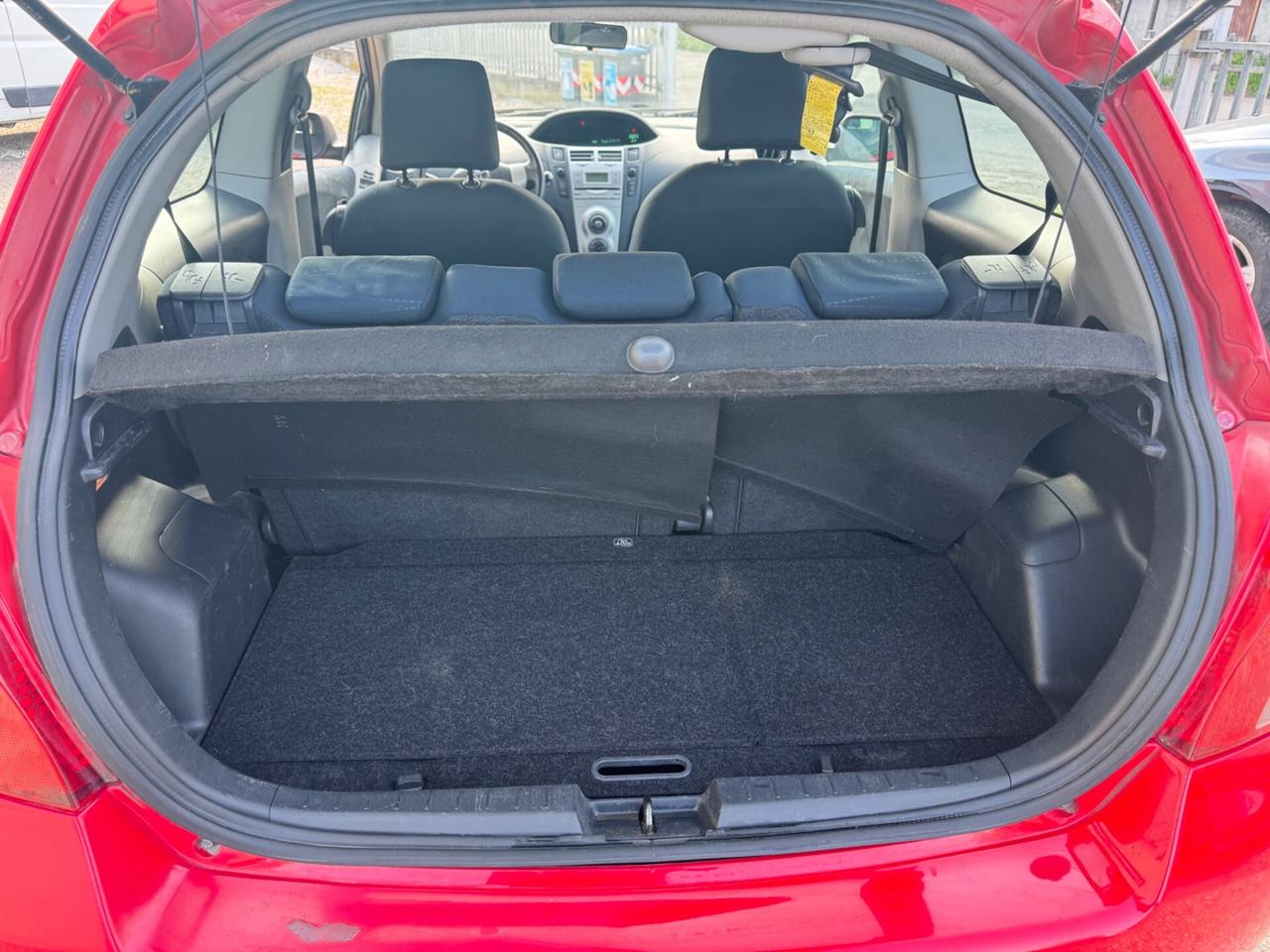 Toyota Yaris 1.4 D-4D 3 porte Sol