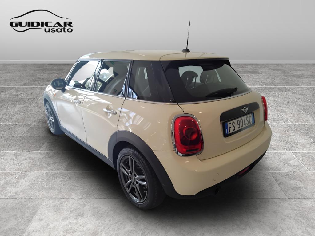 MINI Mini IV F55-F56 2014 - Mini 1.2 One 75cv 5p