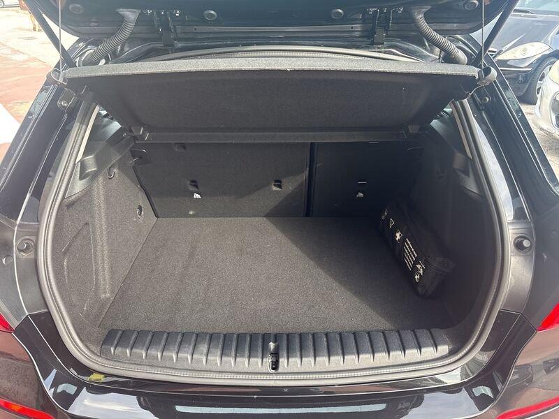 BMW Serie 1 116d 5p. Business Advantage