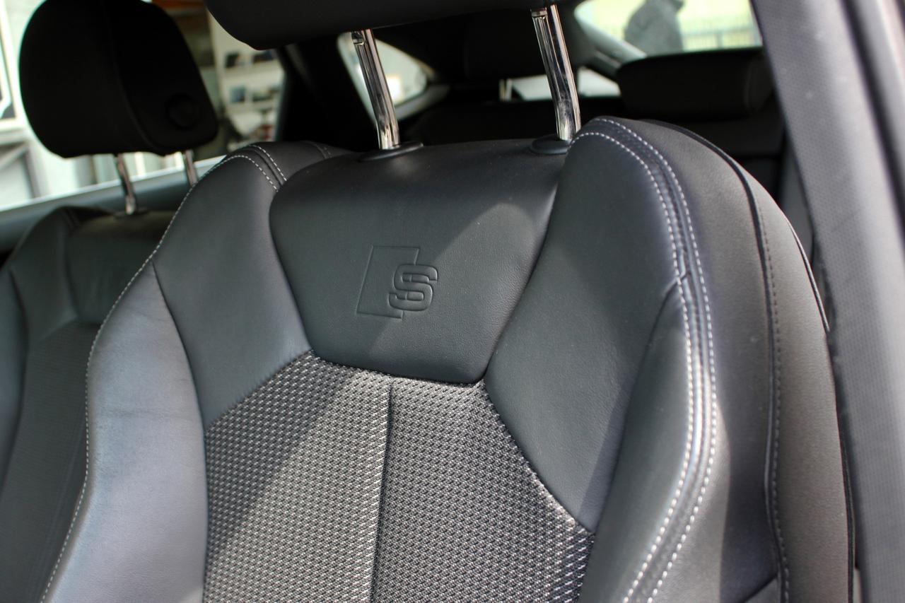 Audi Q3 SPB 35 TFSI S line edition VIRTUAL COCKPIT FARI FULL LED NAVY