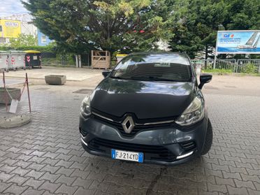Renault Clio dCi 8V 90CV Start&Stop 5 porte SI NEOPATENTATI