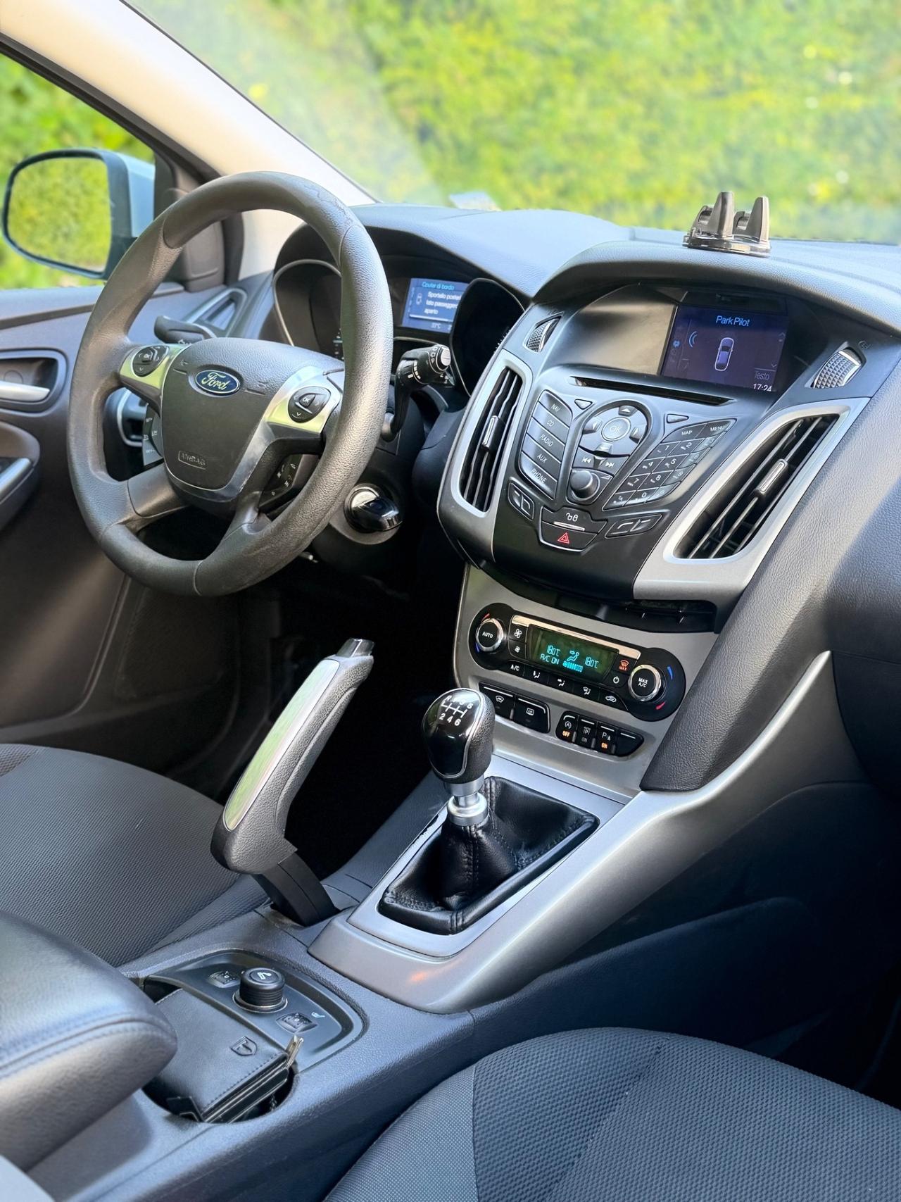 Ford Focus 1.6 TDCi 115 CV ok neopatentati
