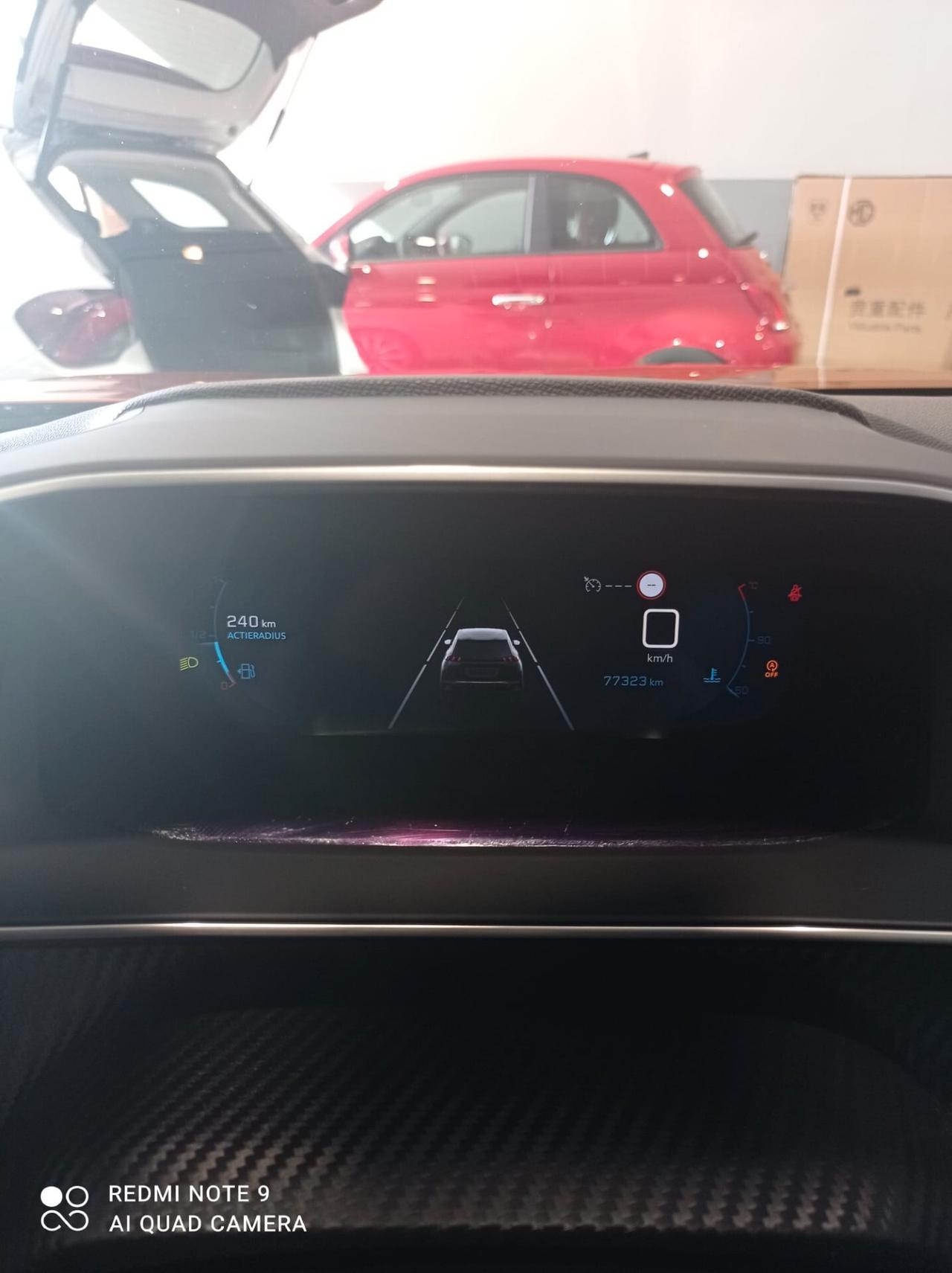 Peugeot 2008 PureTech 100 S&S Allure