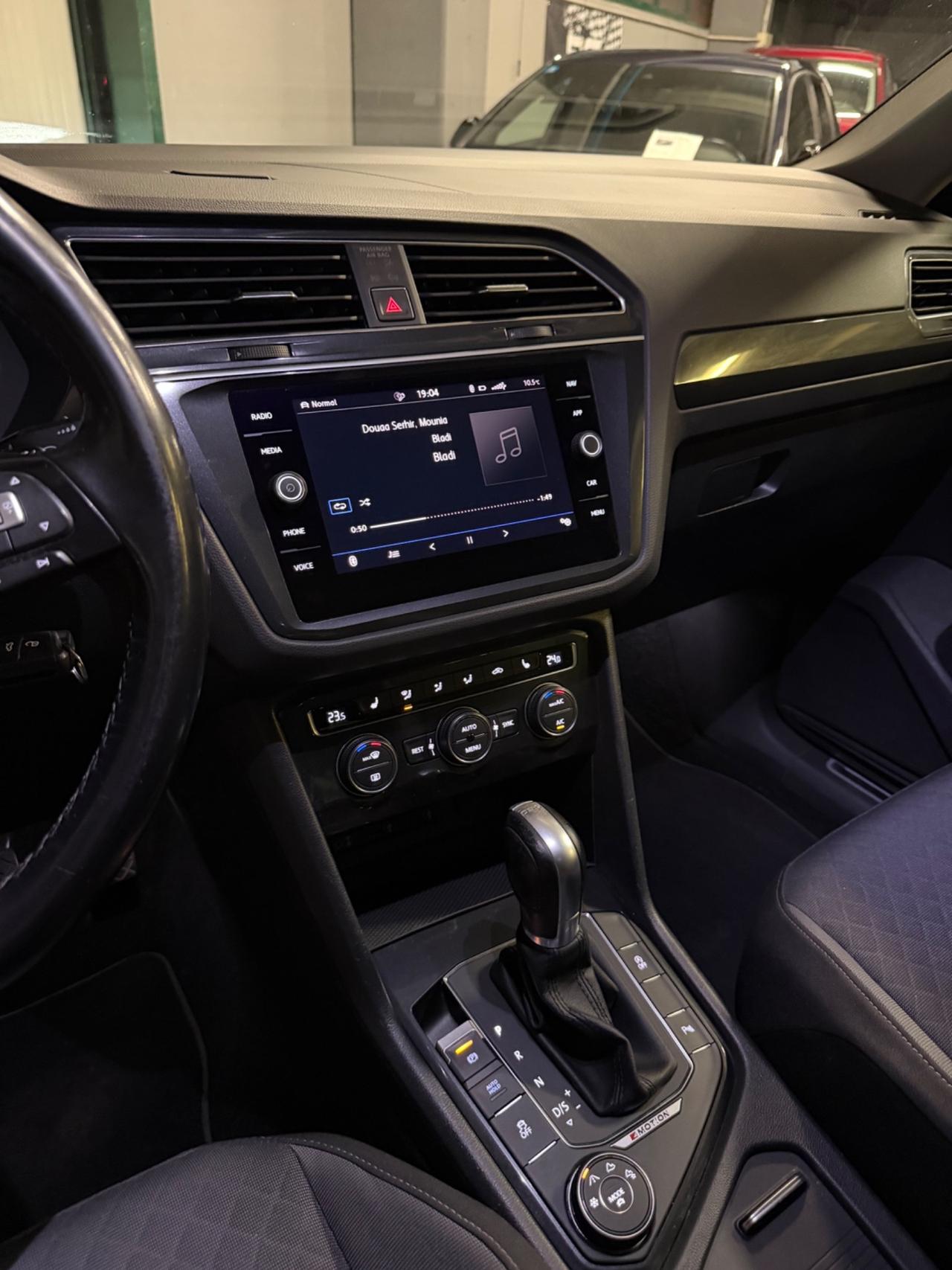 Volkswagen TIGUAN 2.0 TDI 4x4 EU6B BLUEMOTION TECNOLOGY KMCERT