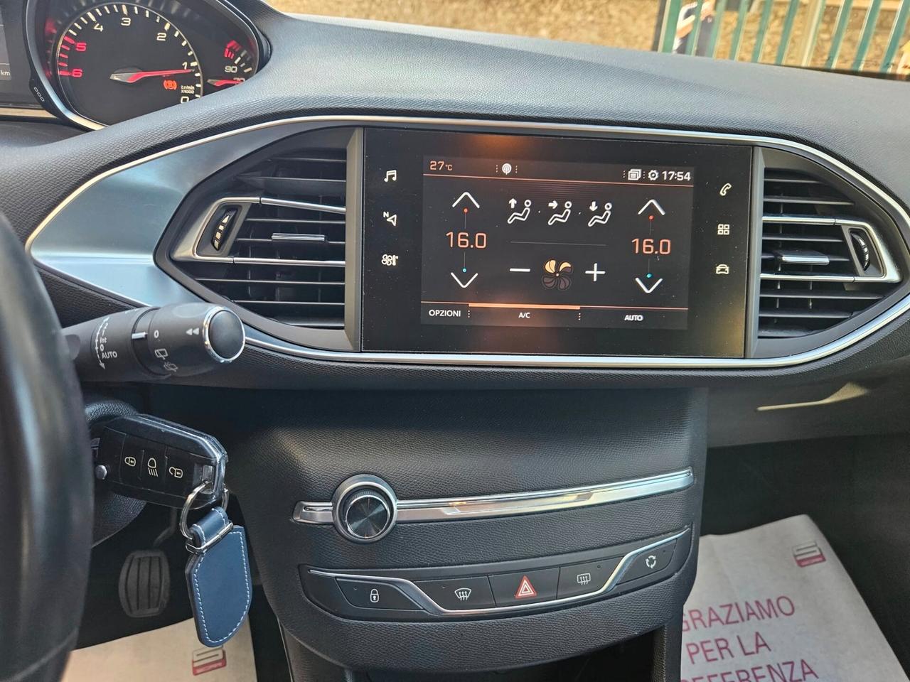 Peugeot 308 BlueHDi 100 S&S SW Business