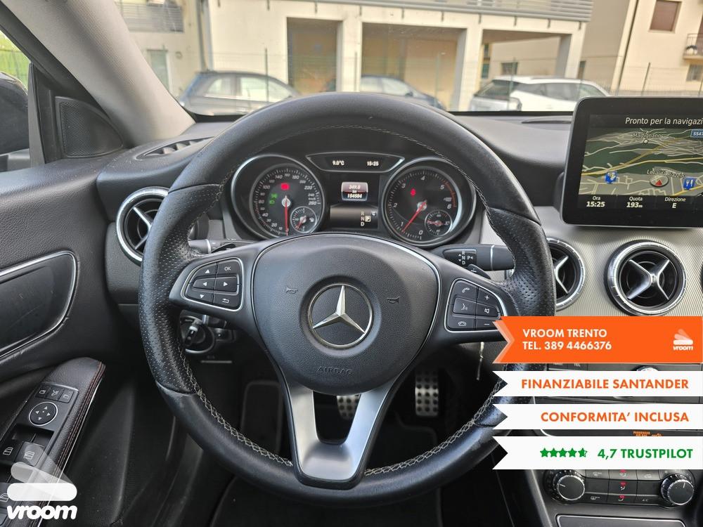 MERCEDES CLA (C/X117) CLA 200 d Automati...