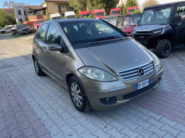 MERCEDES-BENZ A 150 Elegance
