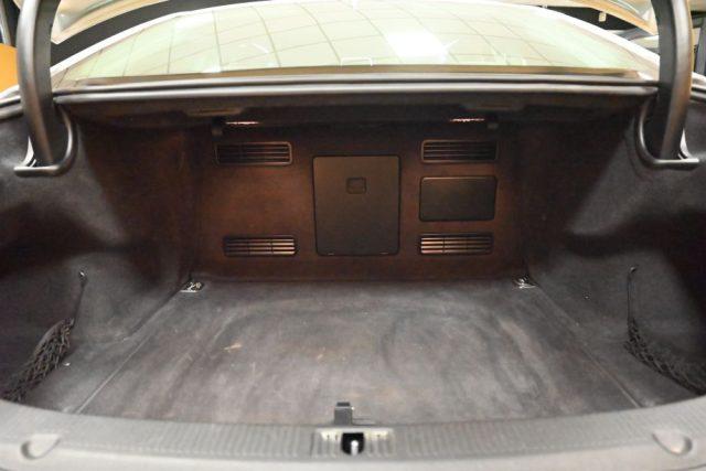 AUDI A8 V6 3.0 TDI Q.TIP.NAVI 20'BOSE TEL RISC.20"CAM FULL