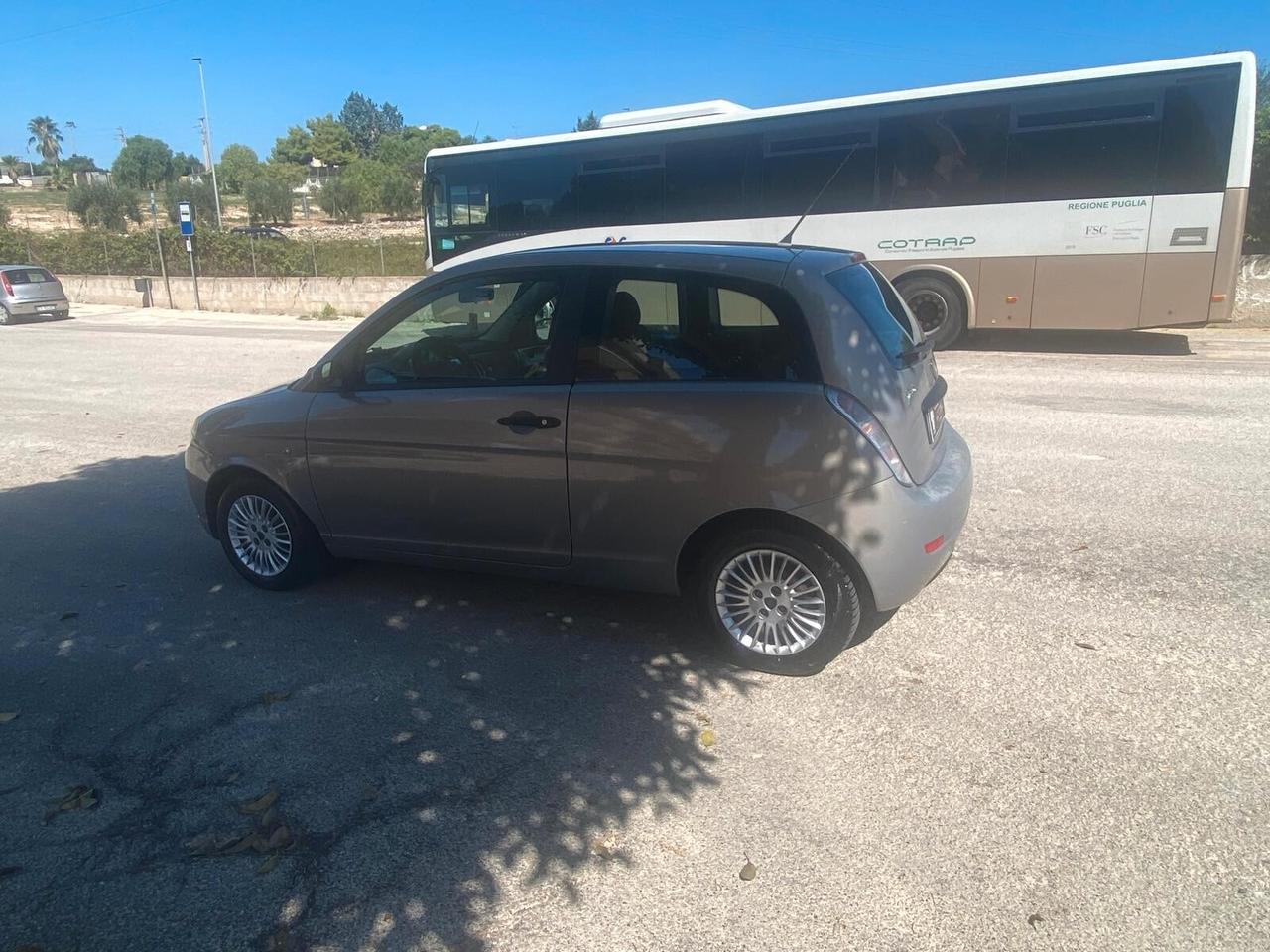 Lancia Ypsilon 1.2 Oro