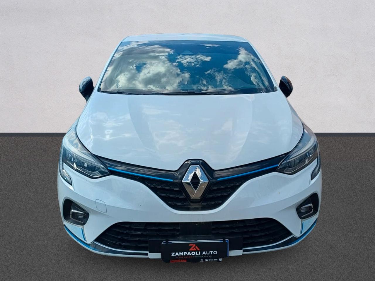 Renault Clio Full Hybrid E-Tech 140 CV | da €224 al mese