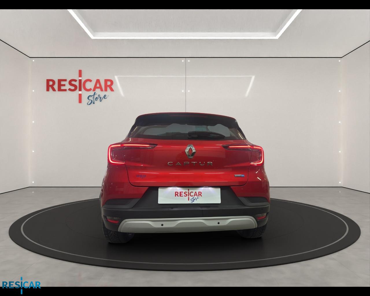RENAULT Captur 1.6 E-Tech hybrid Zen 145cv auto