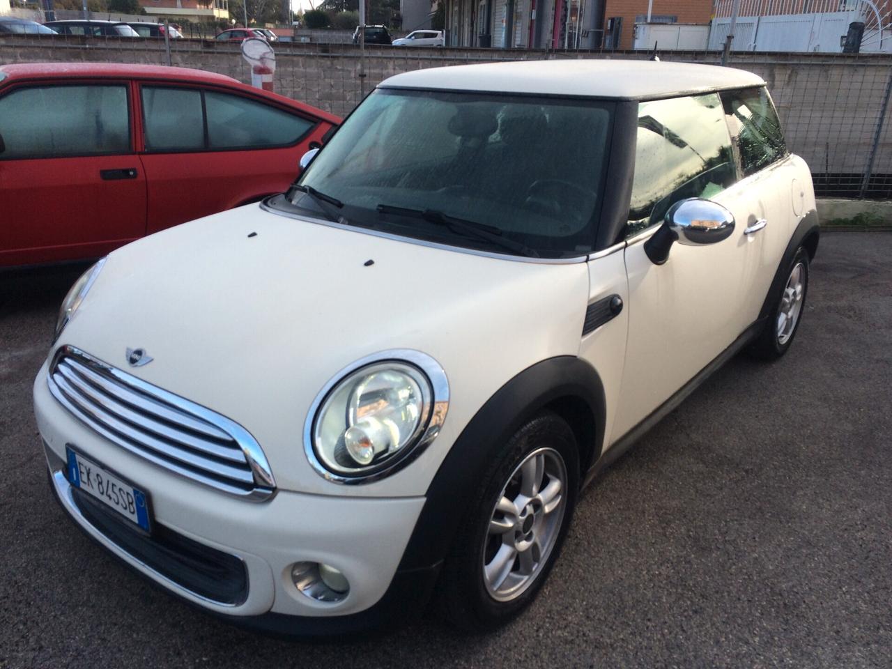 2011 Mini 1.6 16V One (55kW) per neopatentati tagliandata !!!