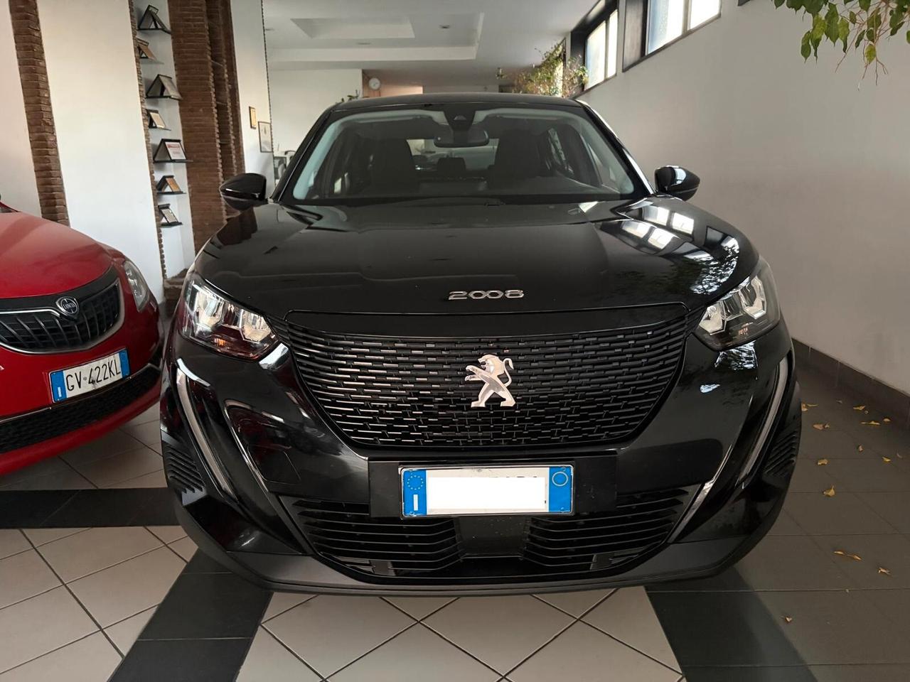 Peugeot 2008 PureTech 155 S&S EAT8 GT