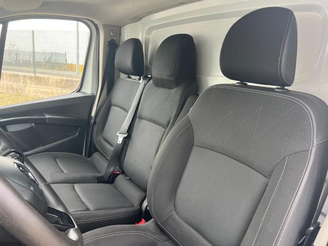 RENAULT Trafic T27 2.0 dCi 150CV Energy Advance-FULL OPT
