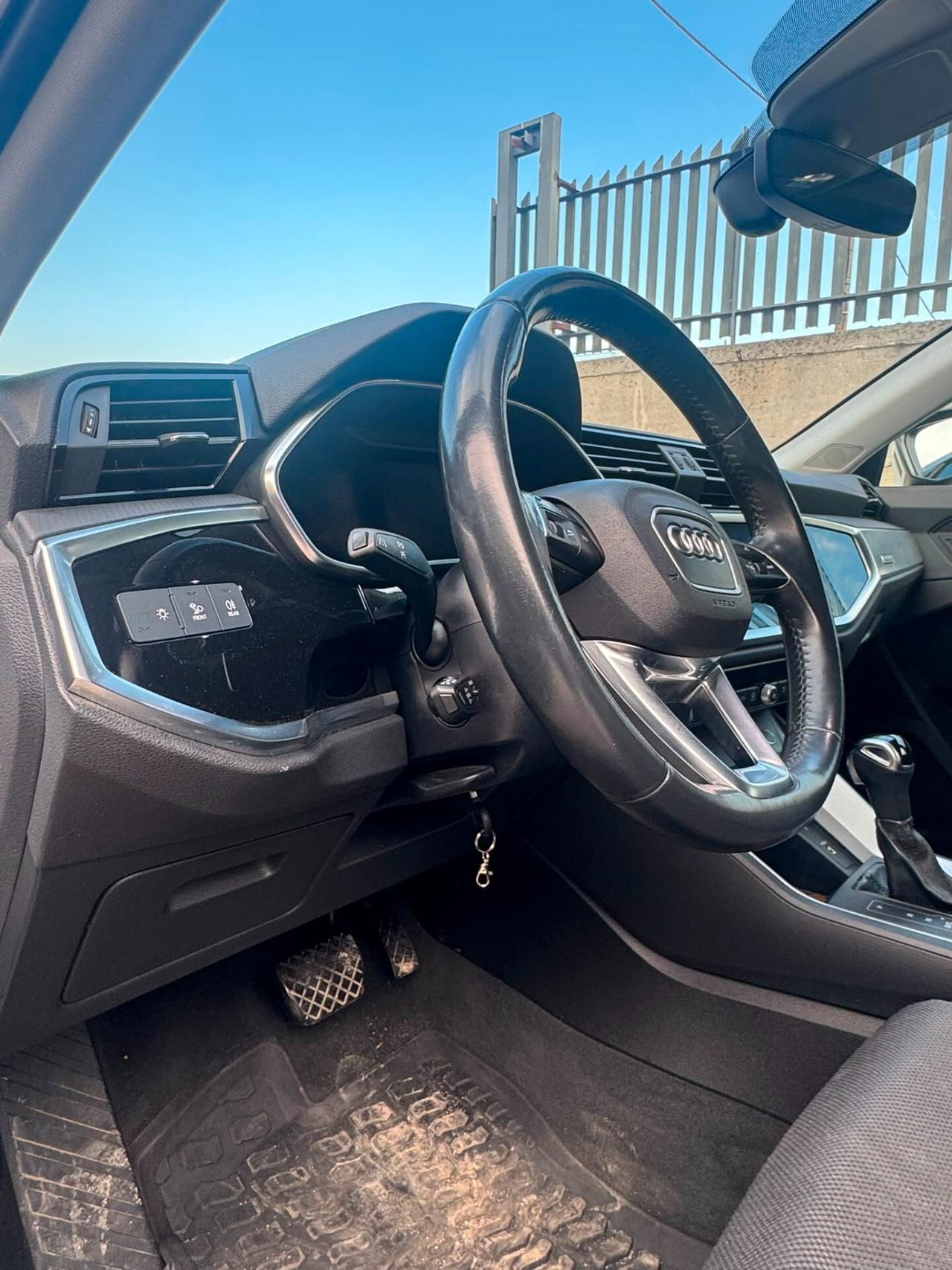 Audi Q3 SPB 40 TDI S tronic quattro edition