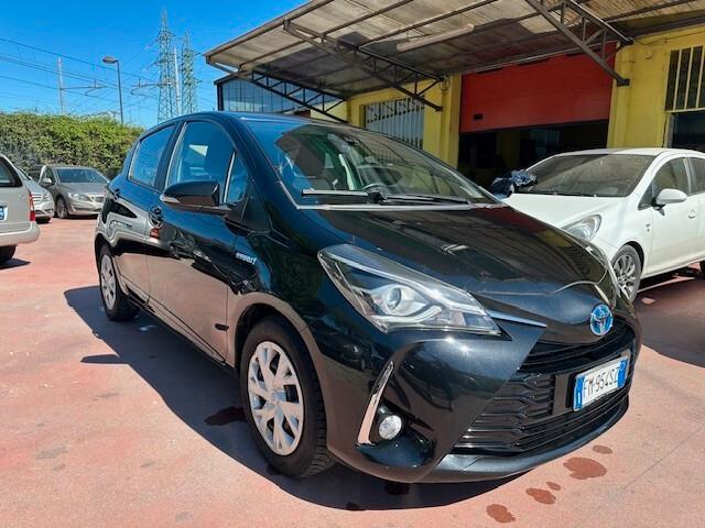 Toyota Yaris 1.5 Hybrid 5 porte Active, AUTOMATICA!!