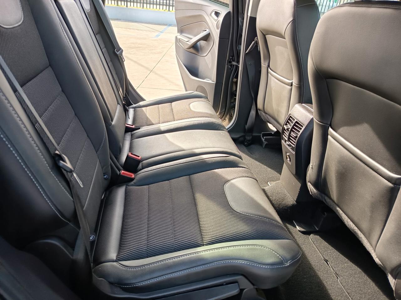 Ford Kuga 2.0 TDCI 120 CV S&S 2WD Titanium