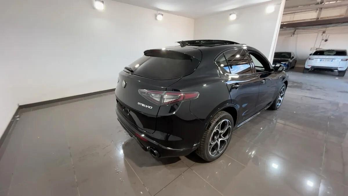 Alfa Romeo Stelvio 2.2 Turbodiesel 210 CV AT8 Q4 Veloce KM0