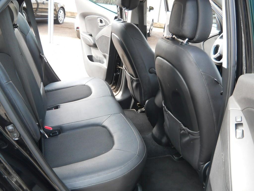 Hyundai iX35 XPOSSIBLE FULL ACCESSORITATA