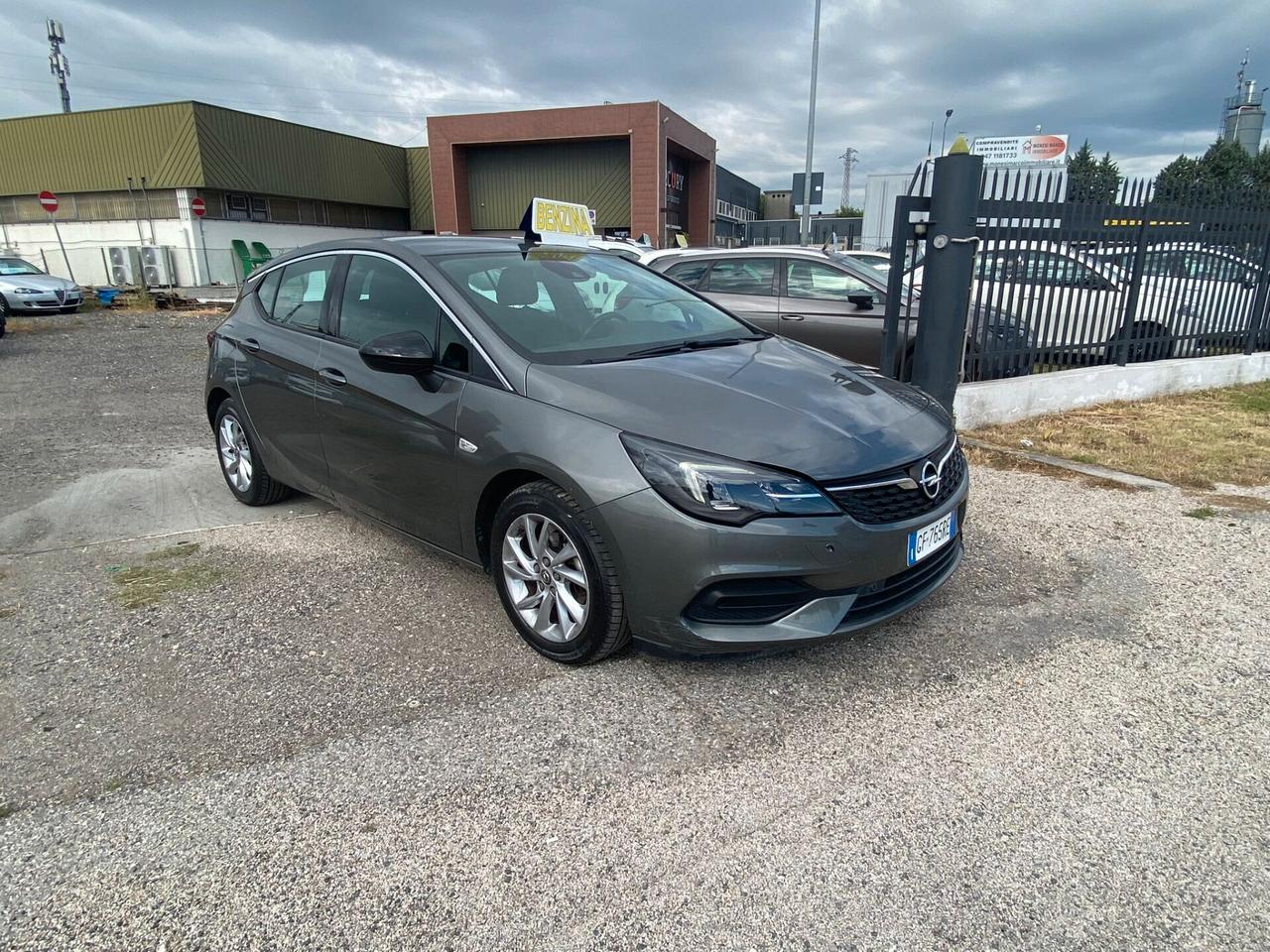 Opel Astra 1.2 Turbo 130 CV S&S 5 porte Business Elegance
