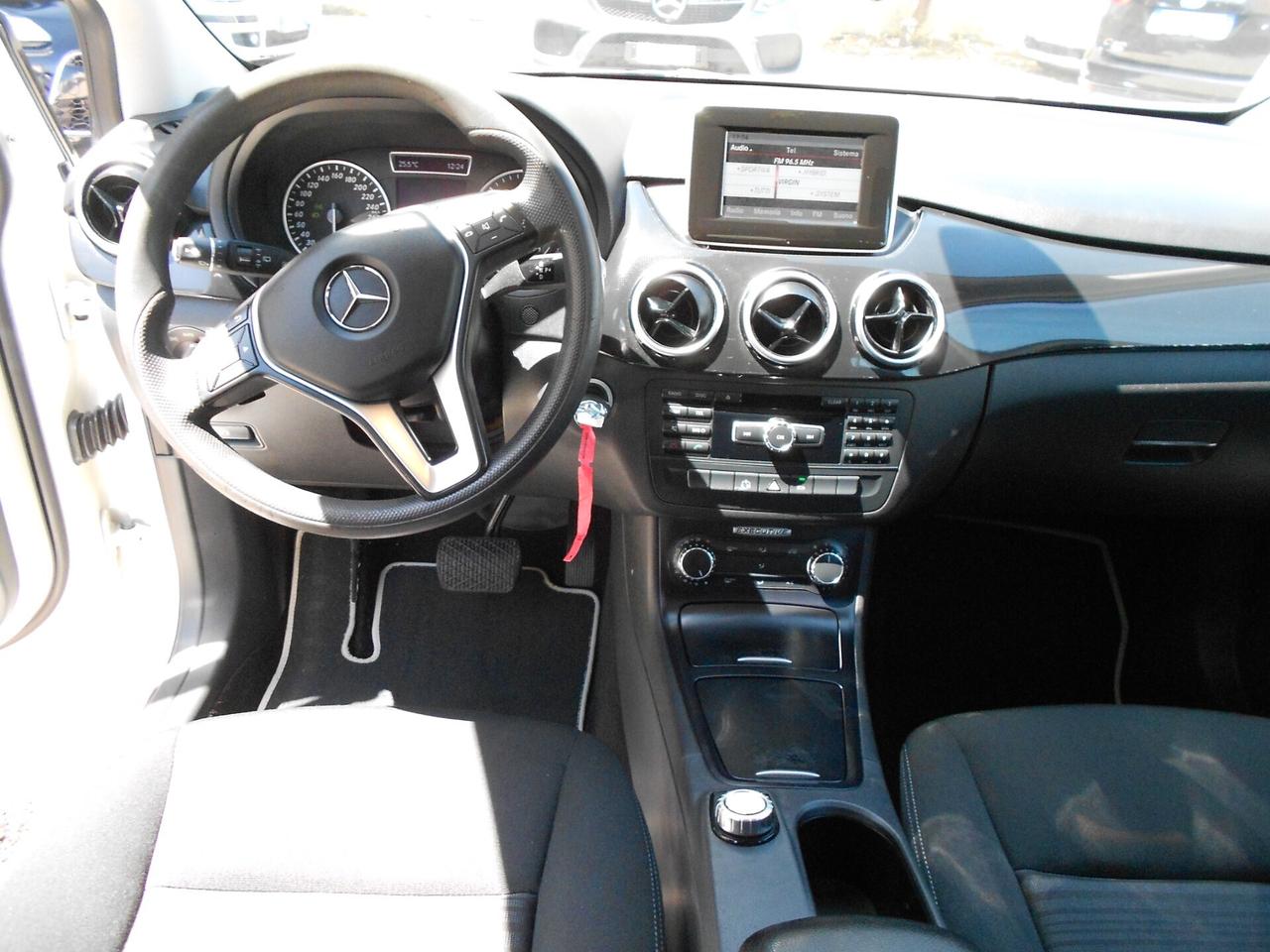 Mercedes-benz B 180 B 180 CDI BlueEFFICIENCY Premium