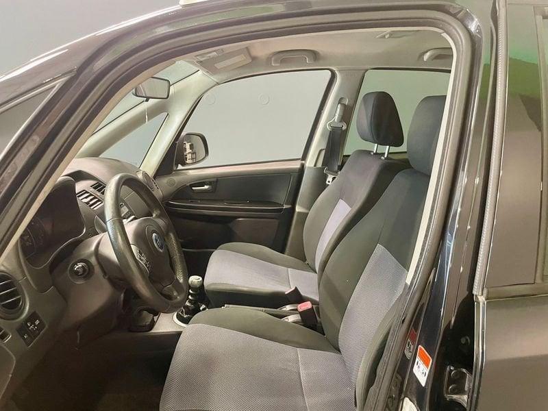 FIAT Sedici 1.9 MJT 4x4 Dynamic