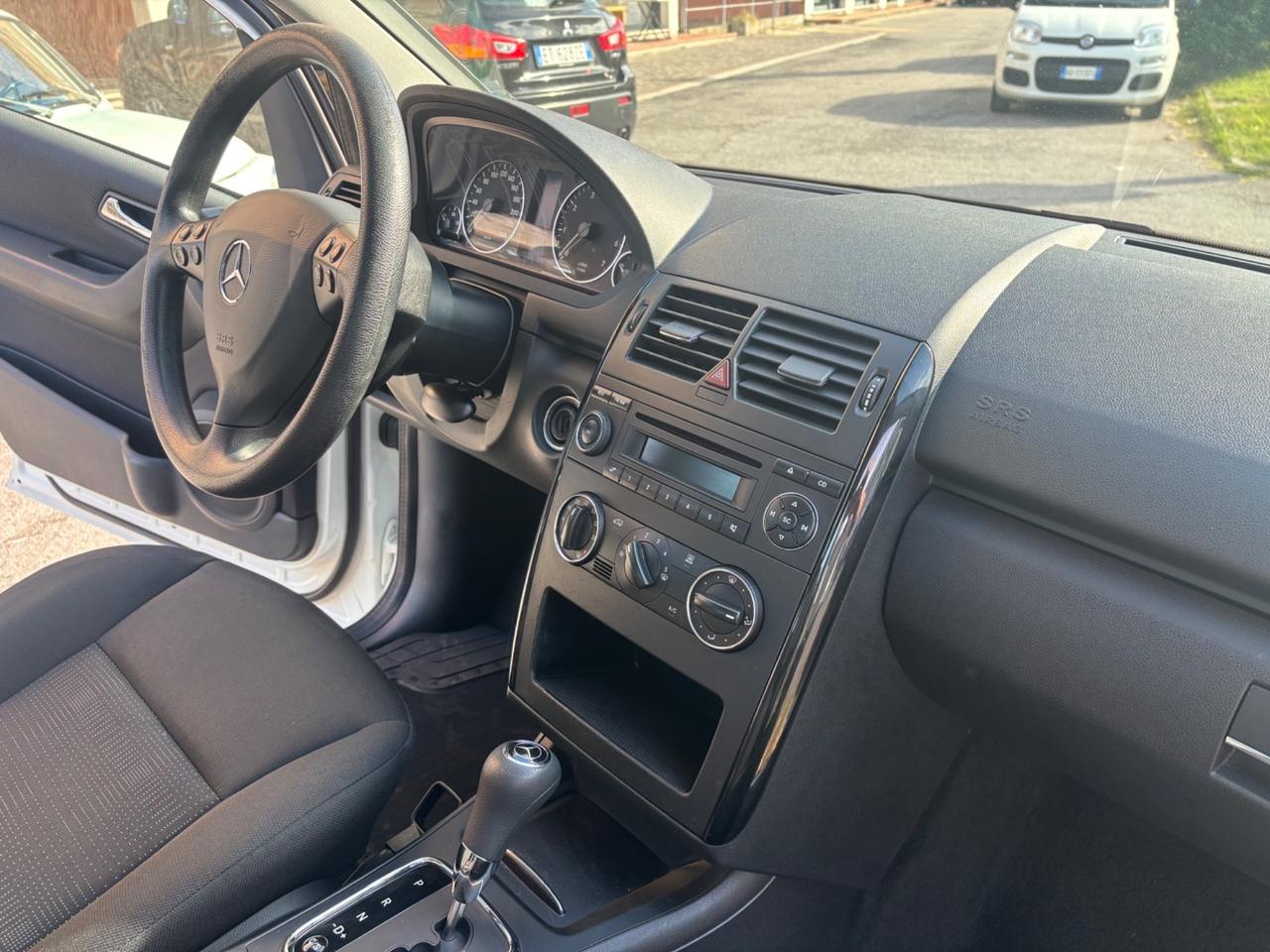 Mercedes-benz A 160 AUTOMATIC