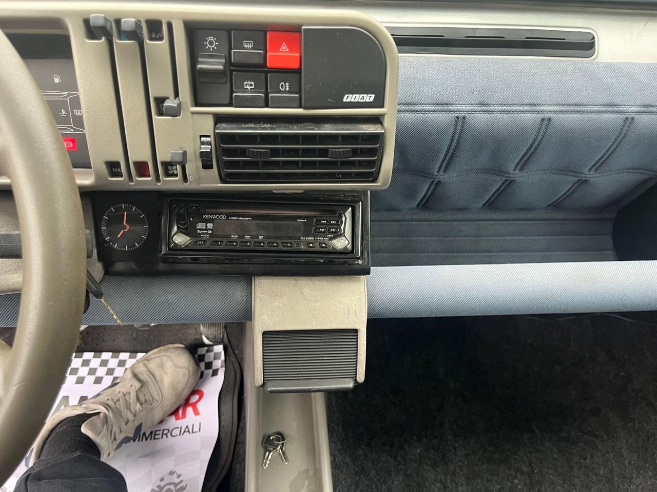 Fiat Panda 900 i.e. cat Hobby Gancio traino