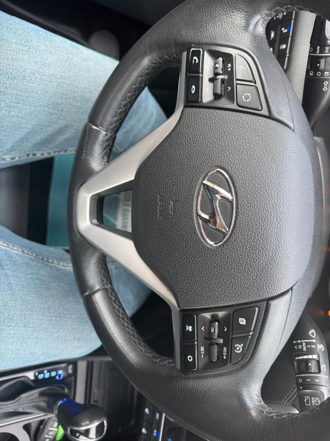 HYUNDAI TUCSON X-PACK IPER FULL