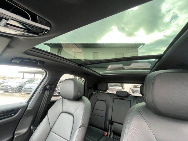 PORSCHE Cayenne 3.0 V6