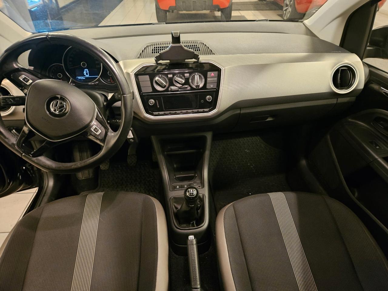 Volkswagen up! 1.0 75 CV 5p. high up!