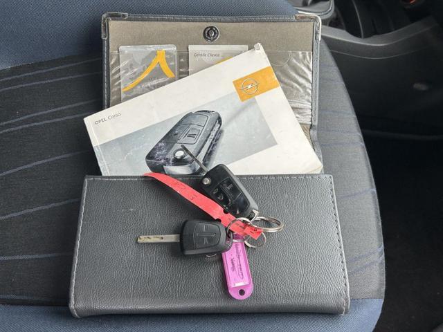 OPEL Corsa 1.2 5 porte *OK NEOPATENTATI* *FINANZIABILE*