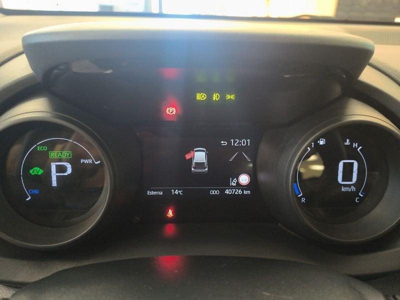 Toyota Yaris Hybrid Trend MY22