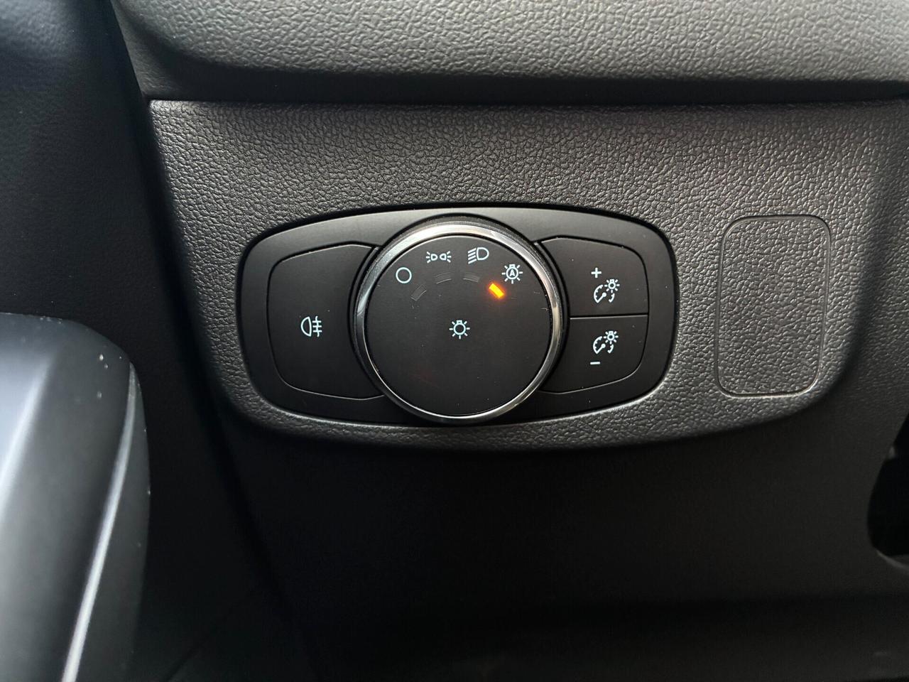 Ford Focus 1.0 Hybrid 125 CV Powershift ST-LINE