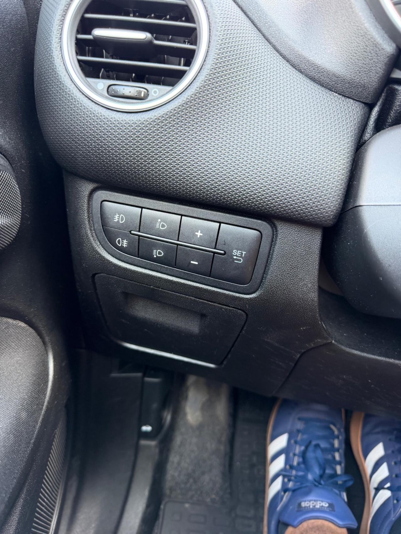 Fiat Punto 1.3 MJT II S&S 95 CV 5 porte Street EURO 6