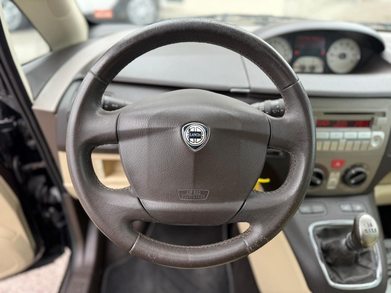 Lancia MUSA 1.4 16V Platino Plus