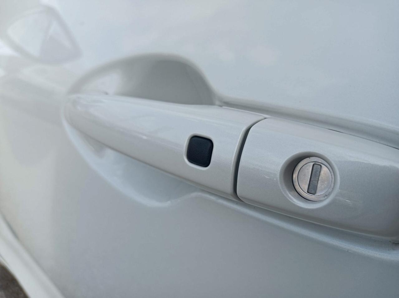 Suzuki Swift 1.2 Hybrid CVT Top