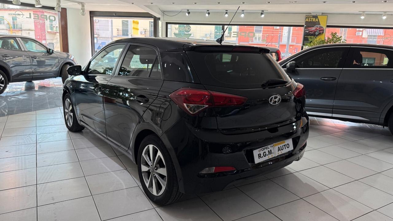 Hyundai i20 1.2 5 porte Econext Classic BENZ/GPL