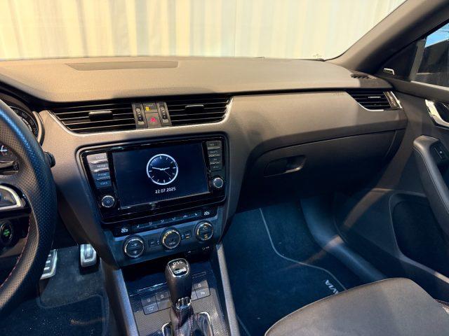 SKODA Octavia 2.0 TDI Wagon 4x4 RS Canton 18" Performance Camera