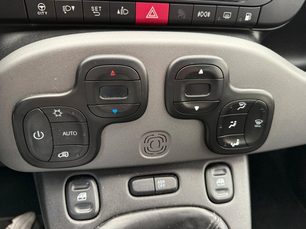 Fiat Panda 0.9 TwinAir Turbo Natural Power Lounge
