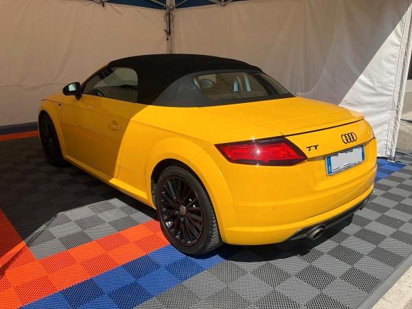 Audi TT Roadster 1.8 tfsi S line