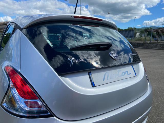 LANCIA Ypsilon *PROMO* 1.0 S&S Hybrid Ecochic Gold