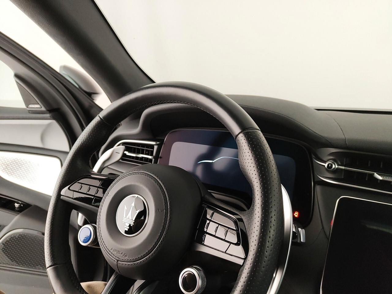 Maserati Grecale MHEV 300 CV AWD GT