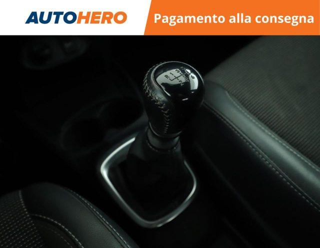 TOYOTA Yaris 1.5 5 porte Lounge