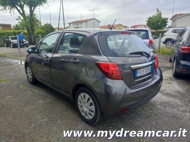 TOYOTA Yaris 1.0 5 porte Active