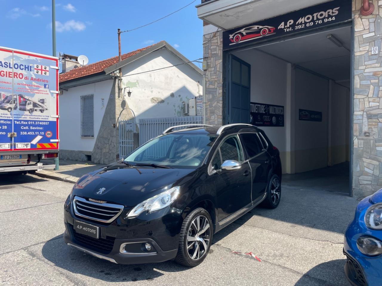 Peugeot 2008 1.6 e-HDi 115 CV Stop&Start Féline