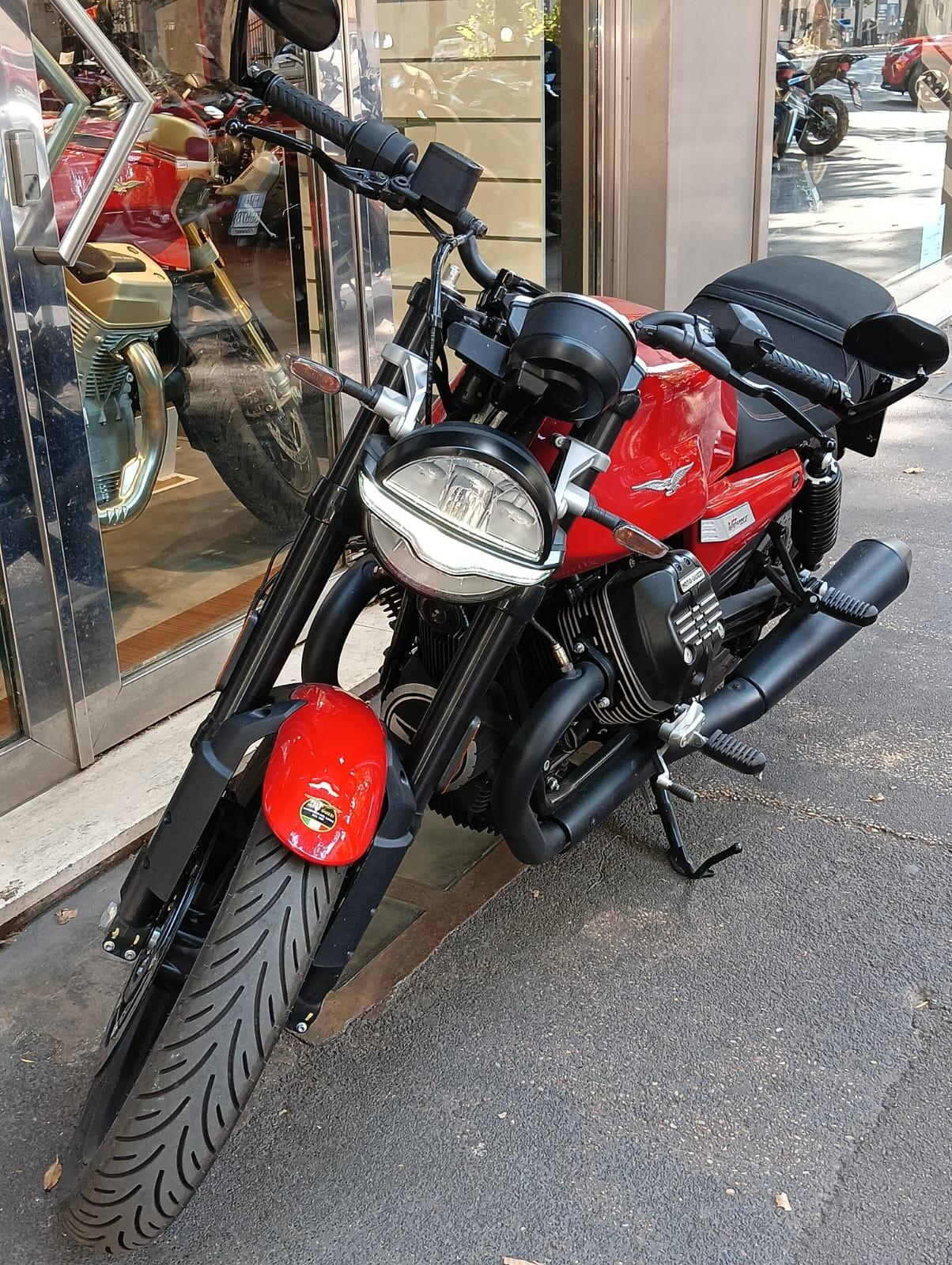 Moto Guzzi V7 V 7 SPORT E5+