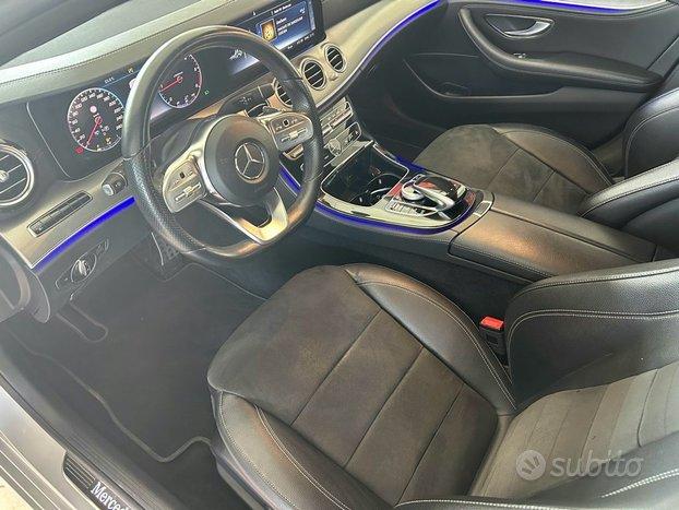 MERCEDES-BENZ E 220 d S.W. 4Matic Auto Premium
