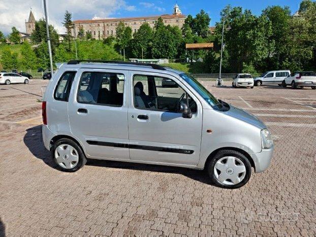 SUZUKI WAGON R VALUTIAMO USATO/SCAMBIO